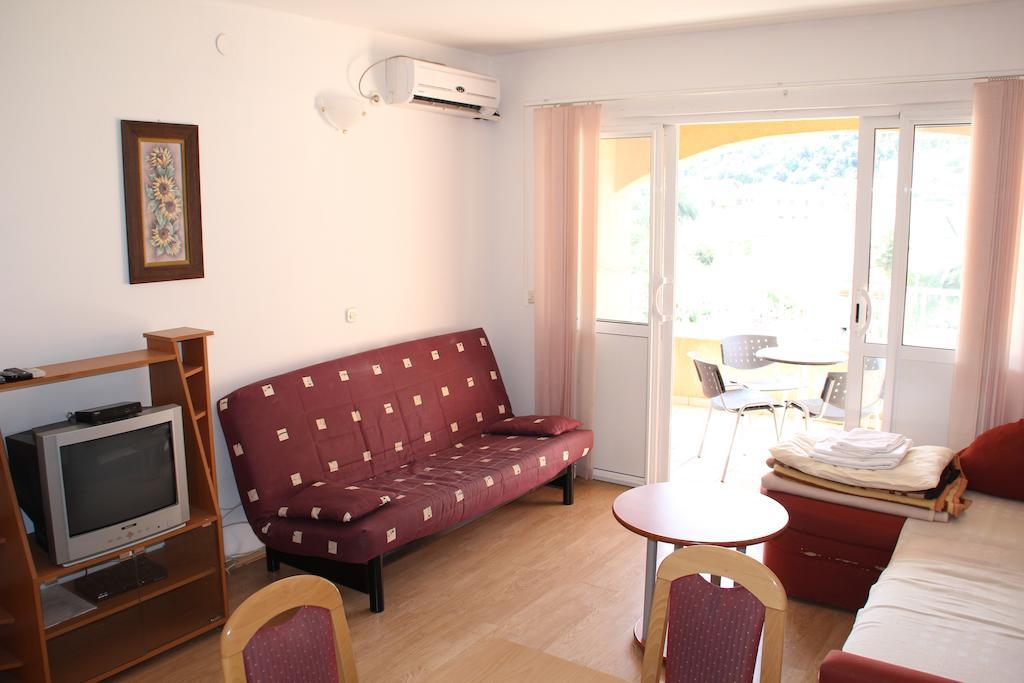 Guest House Katic Trpanj Pokoj fotografie
