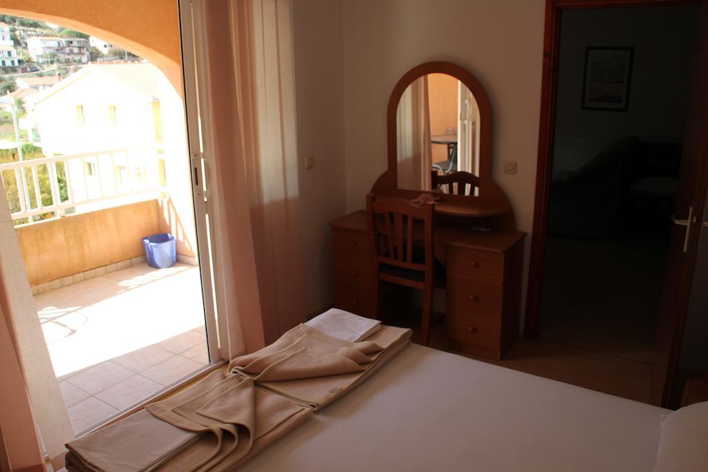 Guest House Katic Trpanj Pokoj fotografie