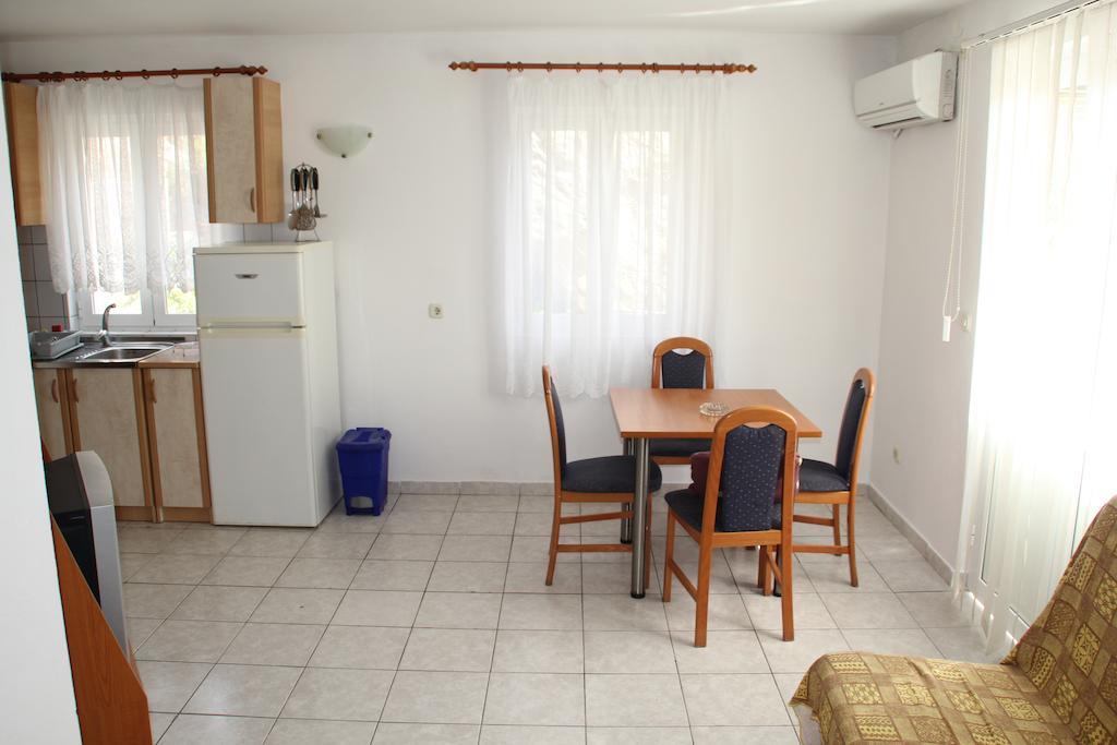 Guest House Katic Trpanj Pokoj fotografie