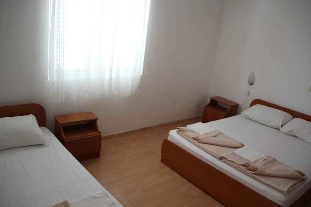 Guest House Katic Trpanj Pokoj fotografie