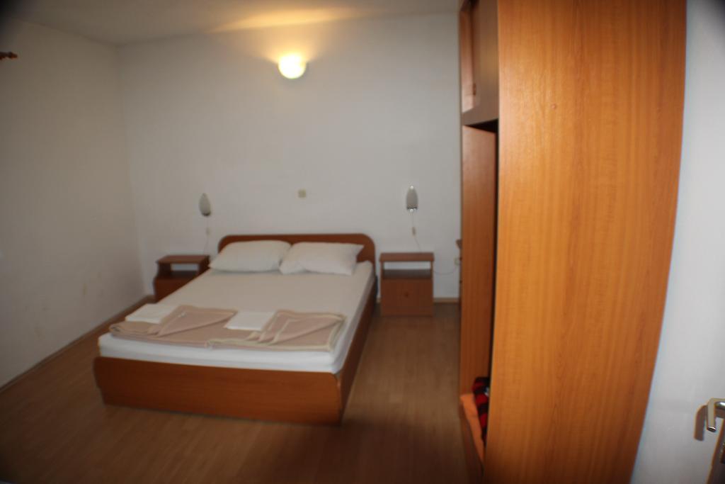 Guest House Katic Trpanj Pokoj fotografie